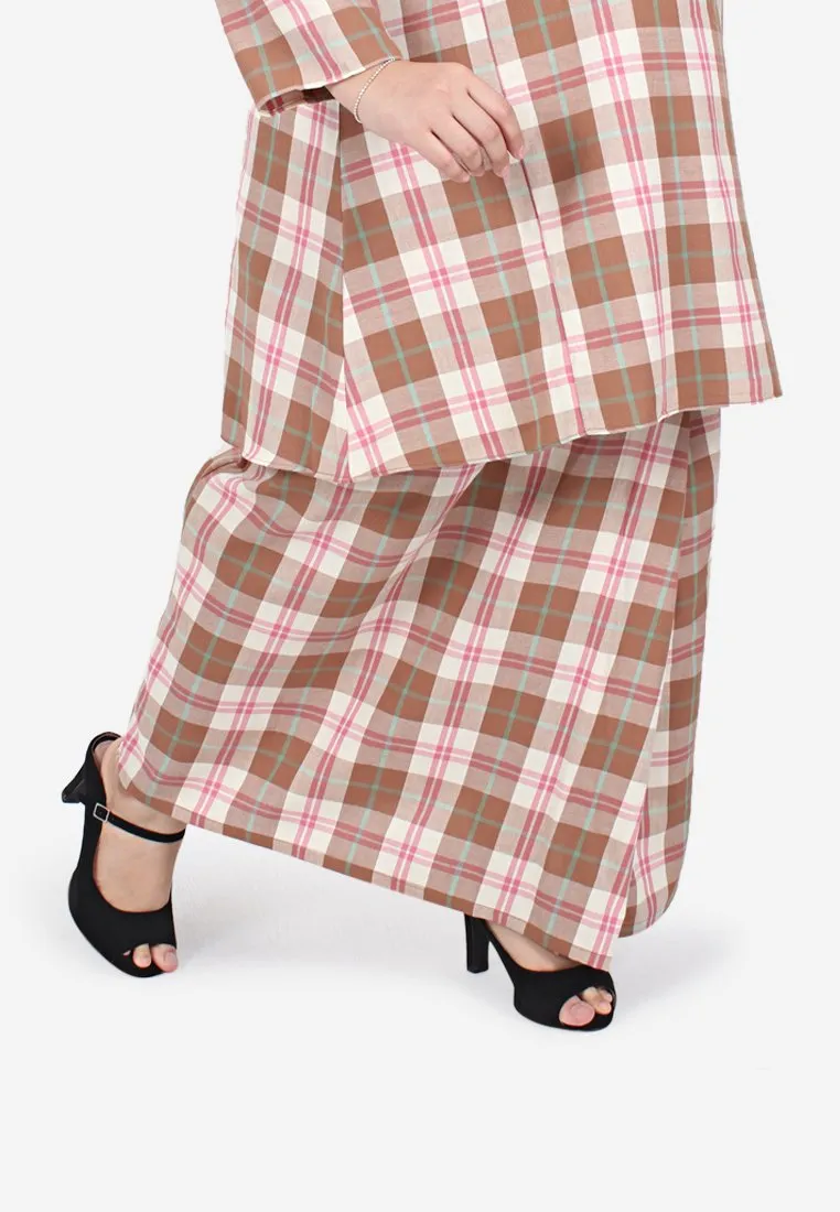 Ayila OOTB Collection Long Checkered Skirt - Brown Pink