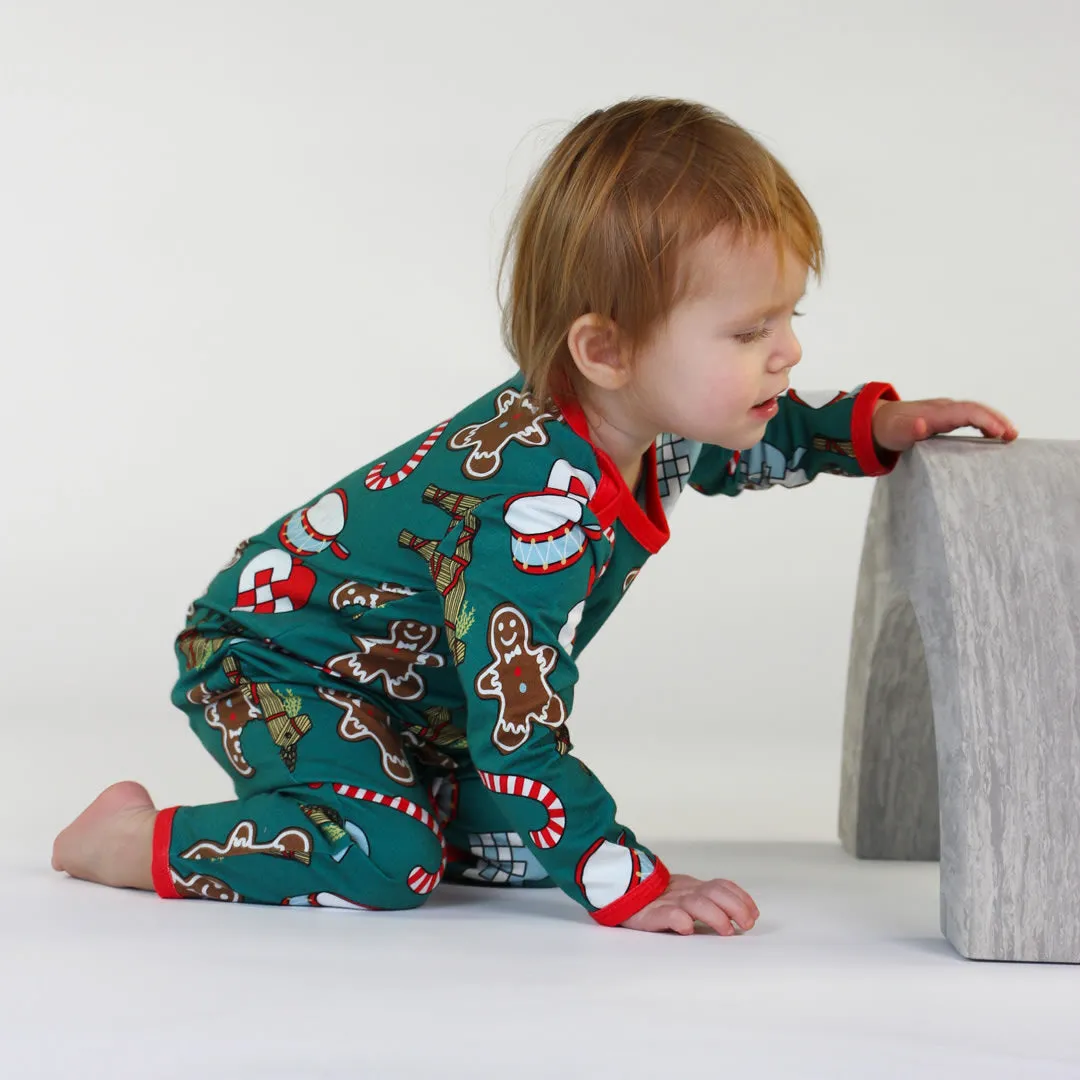 Long-sleeved baby suit with Christmas decorations